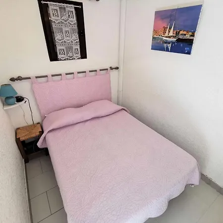 Cote D'oc - 2 Pieces 4 Couchages Port Leucate. Ref: 2co_4b Mae-5294 *